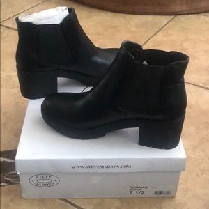 Steve Madden black Romman booties